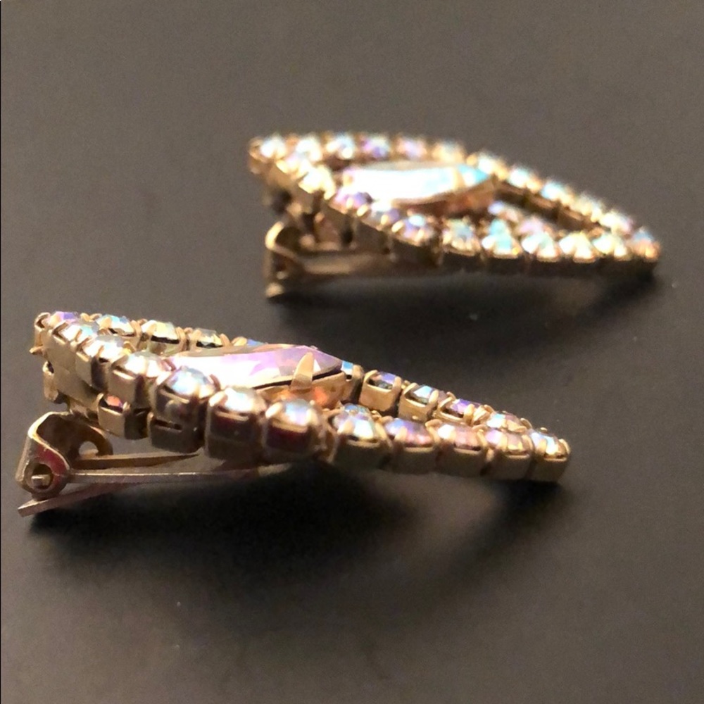 Vintage Rainbow Crystal W/Large Marquis - image 5